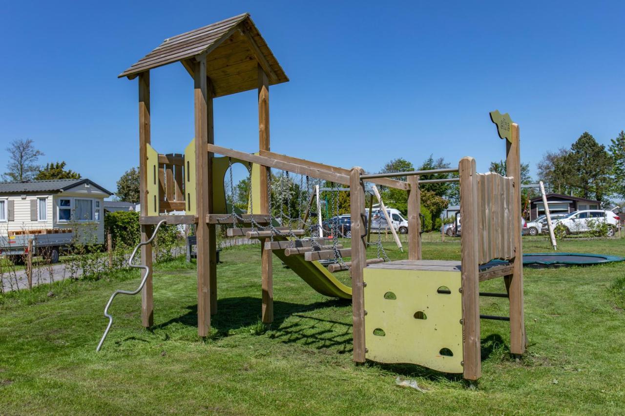 סנט מארטן Chalet 3A Op Recreatiepark De Wielen מראה חיצוני תמונה